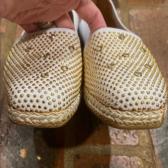 Stuart Weitzman White and Gold Studded Espadrilles - Picture 3 of 12
